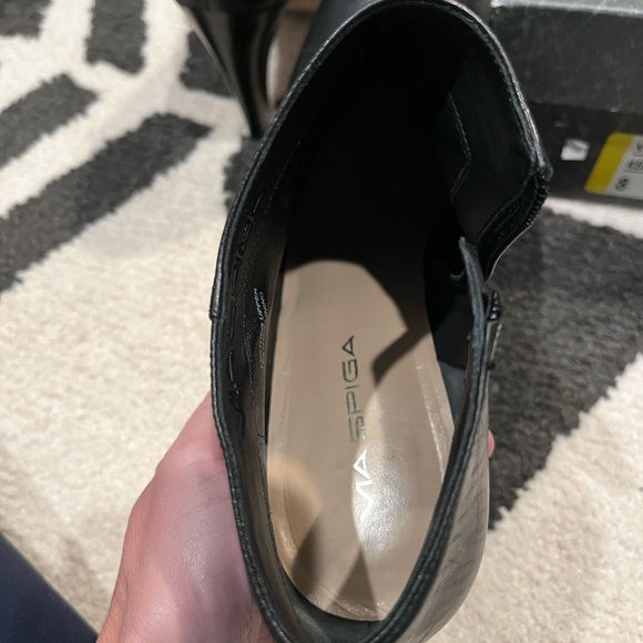 Via Spiga black calfskin ankle boots - Picture 7 of 7